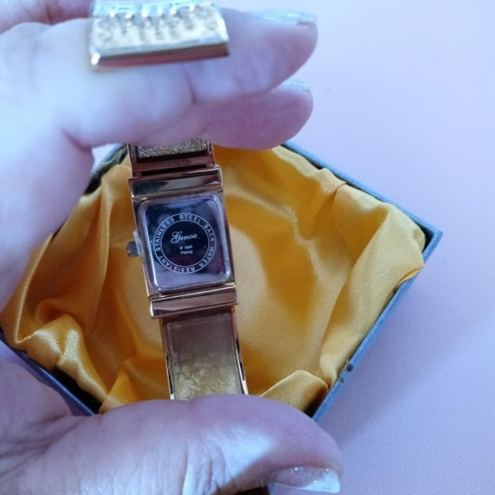 Gold, Genoa Woman's watch, engraved. - Picture 9 of 9